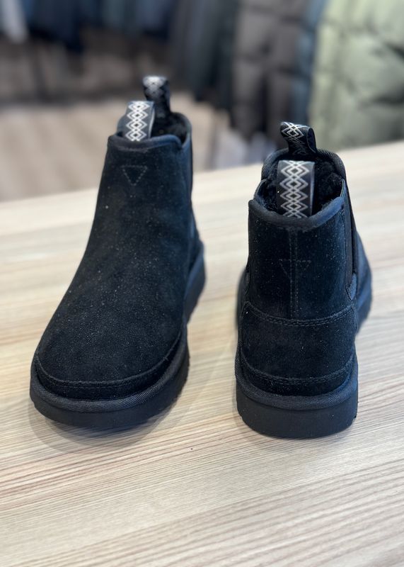 UGG - M Neumel Chelsea Black