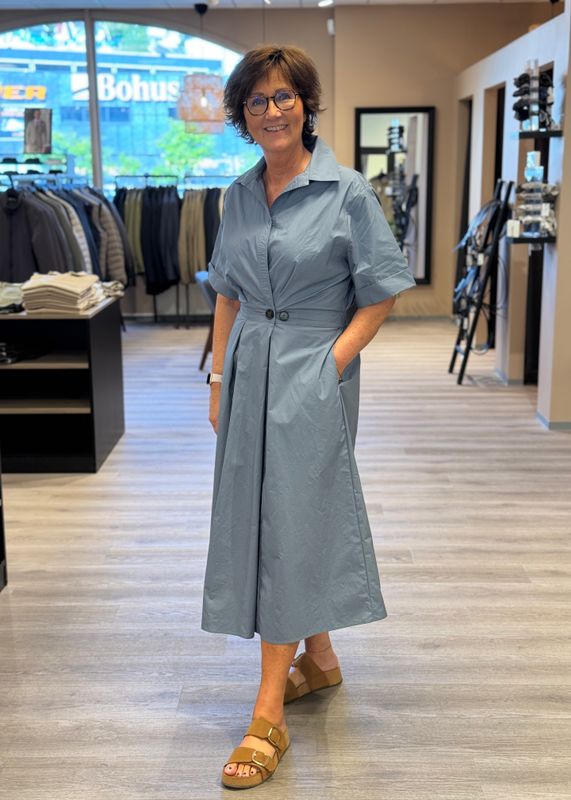 LA ROUGE - Pia S/S Kjole Dusky Blue